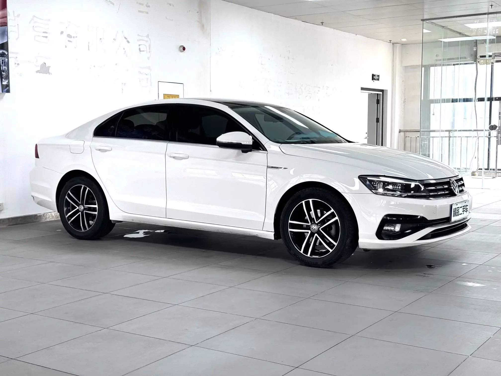Volkswagen Lamando