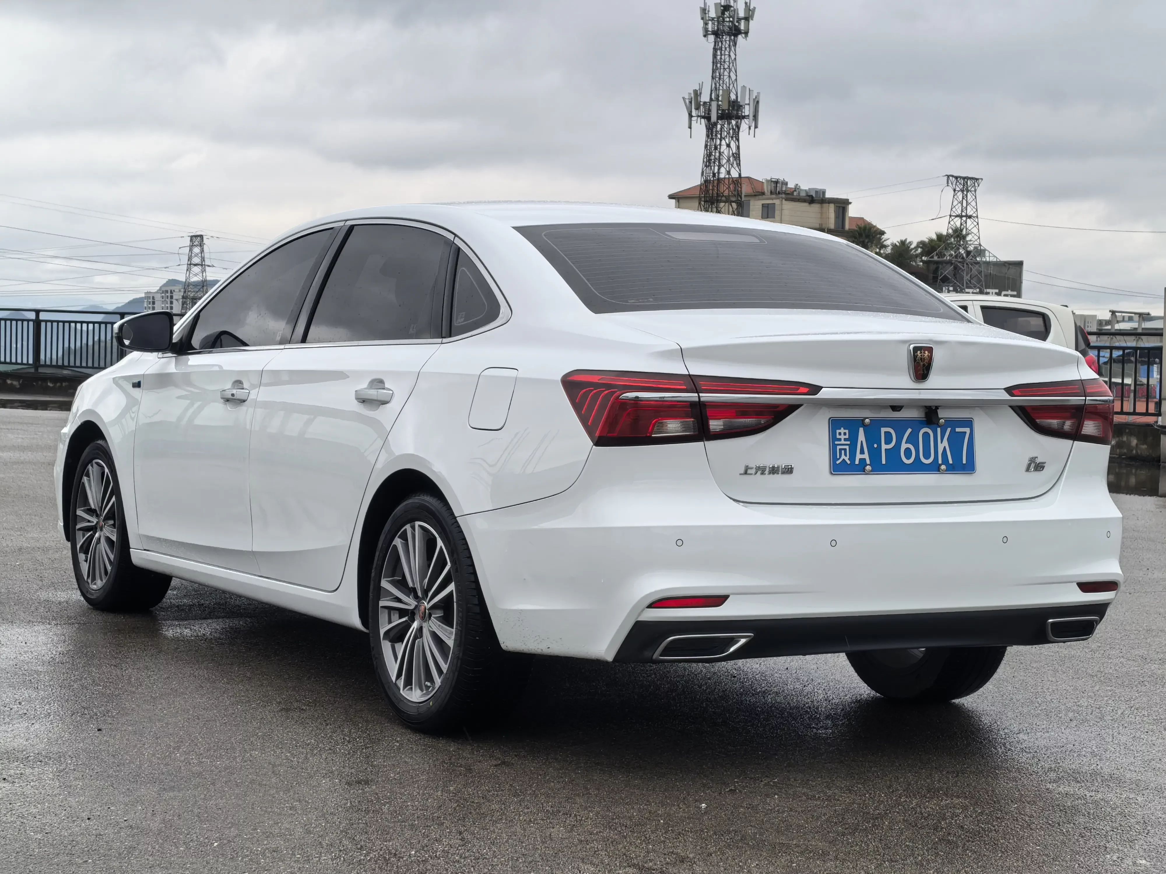 Roewe i6 Classic