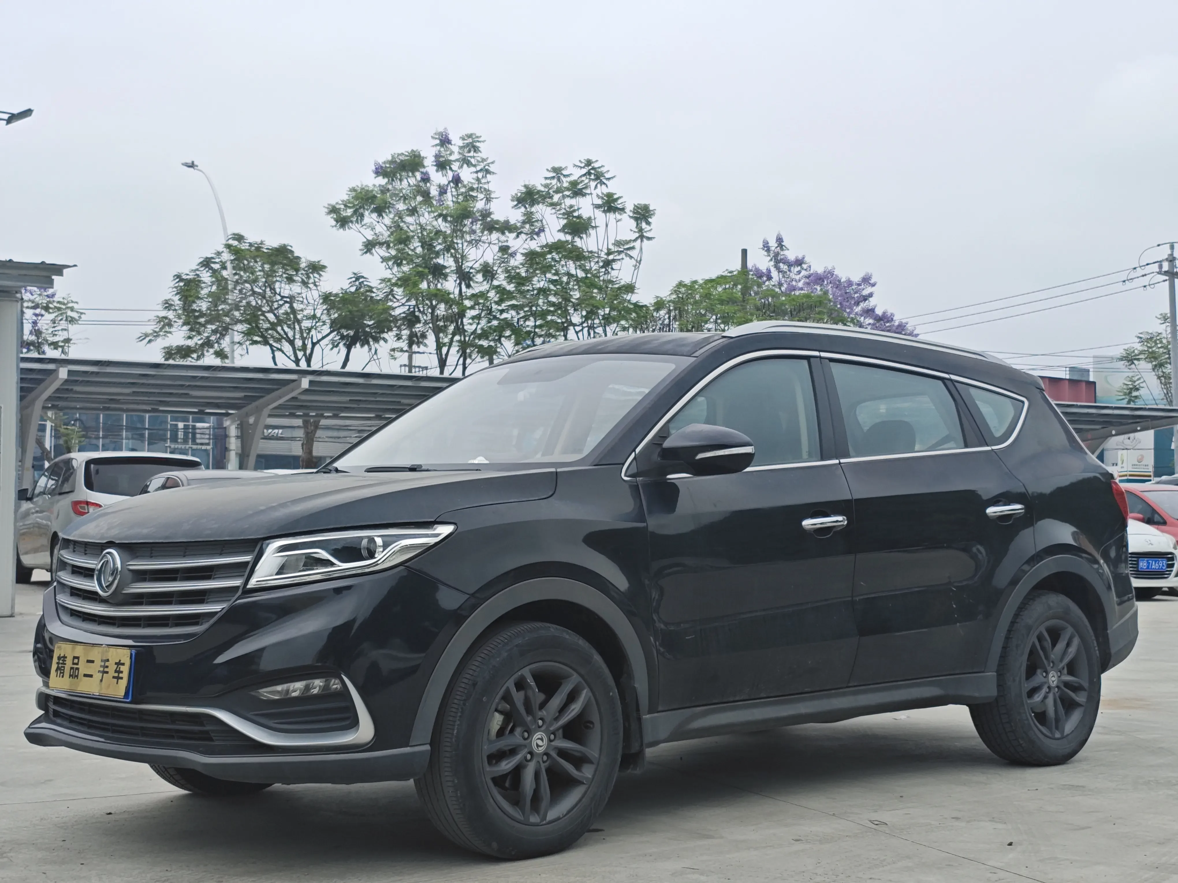 Dongfeng Fengon 580