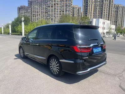 Honda Elysion