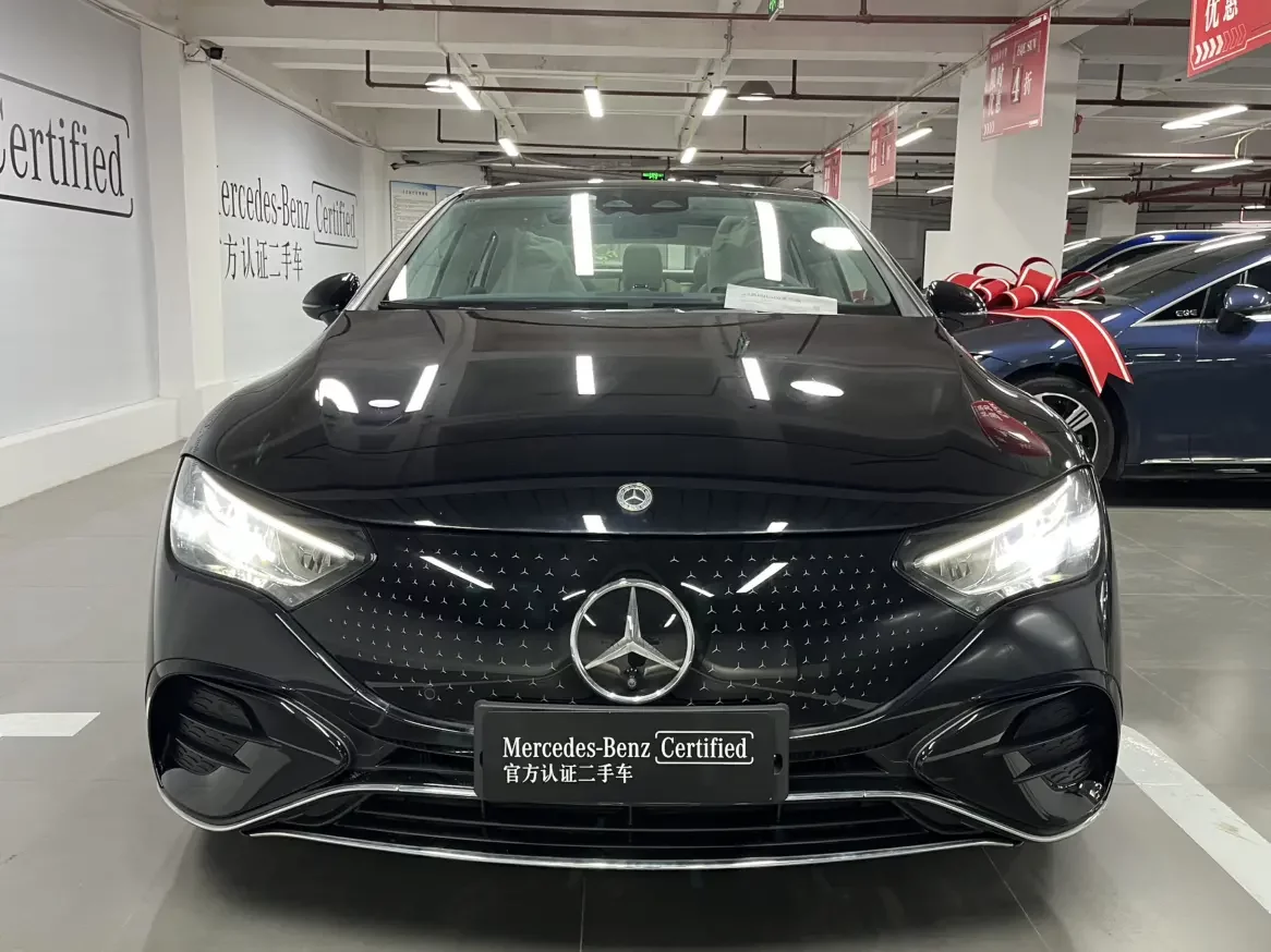 Mercedes-Benz EQE