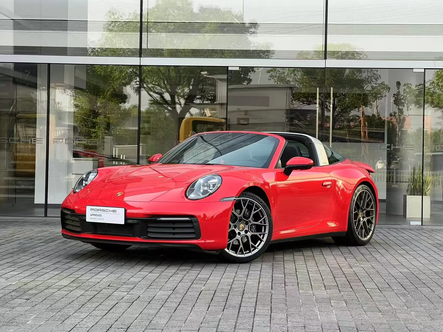 Porsche 911