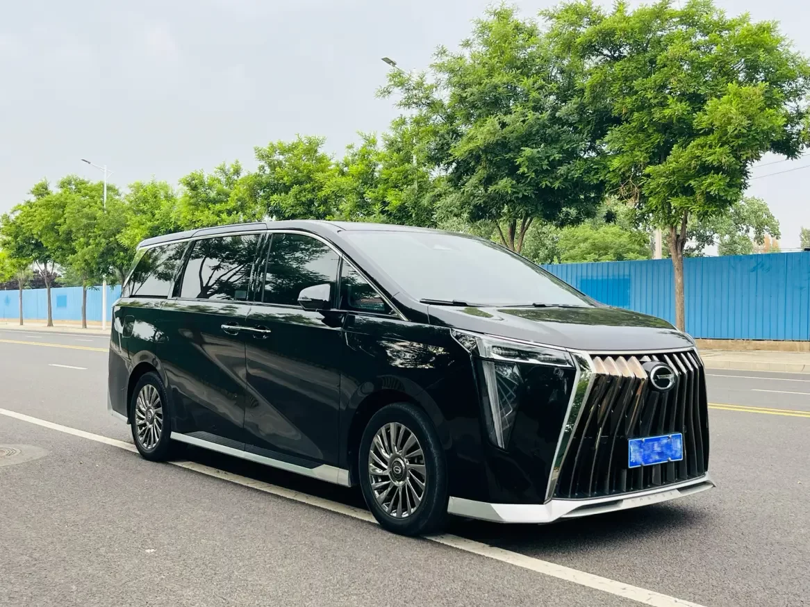 GAC Trumpchi M8