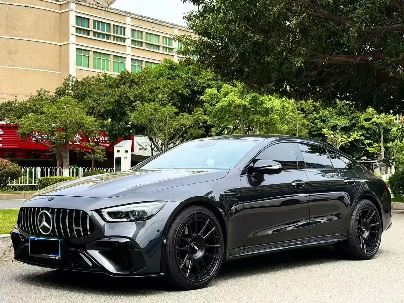 Mercedes-Benz AMG GT