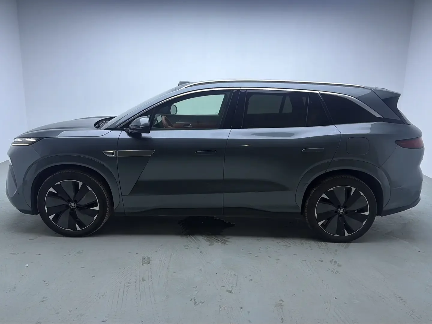 BYD Tang L EV