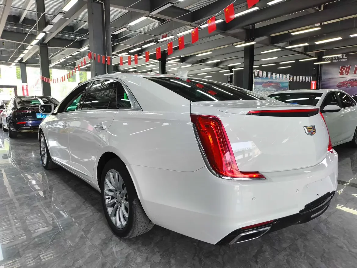 Cadillac XTS