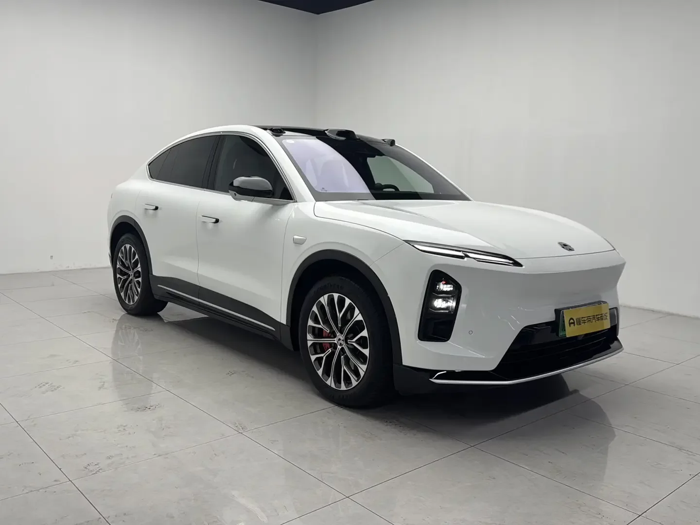 NIO EC6