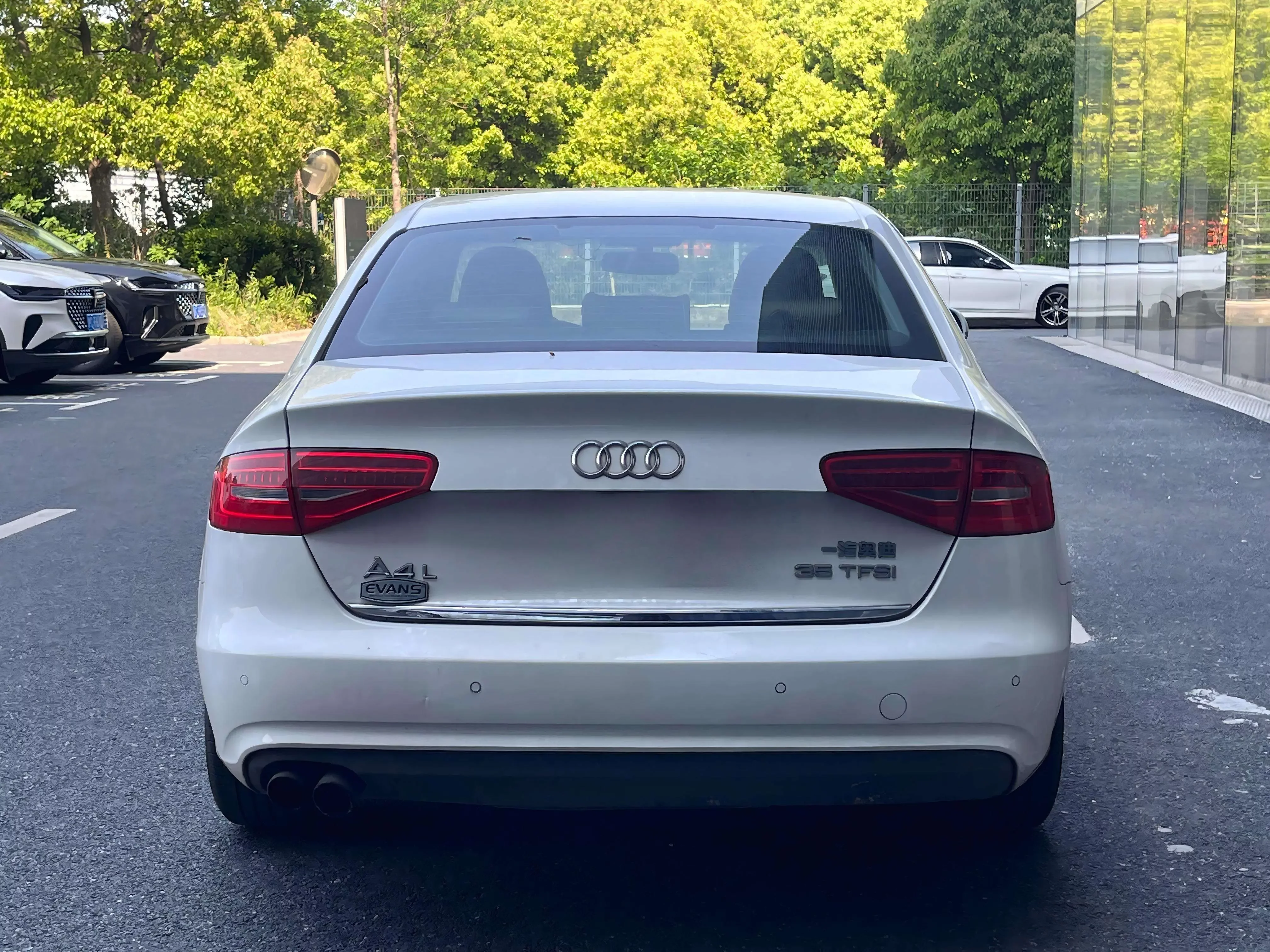 Audi A4L