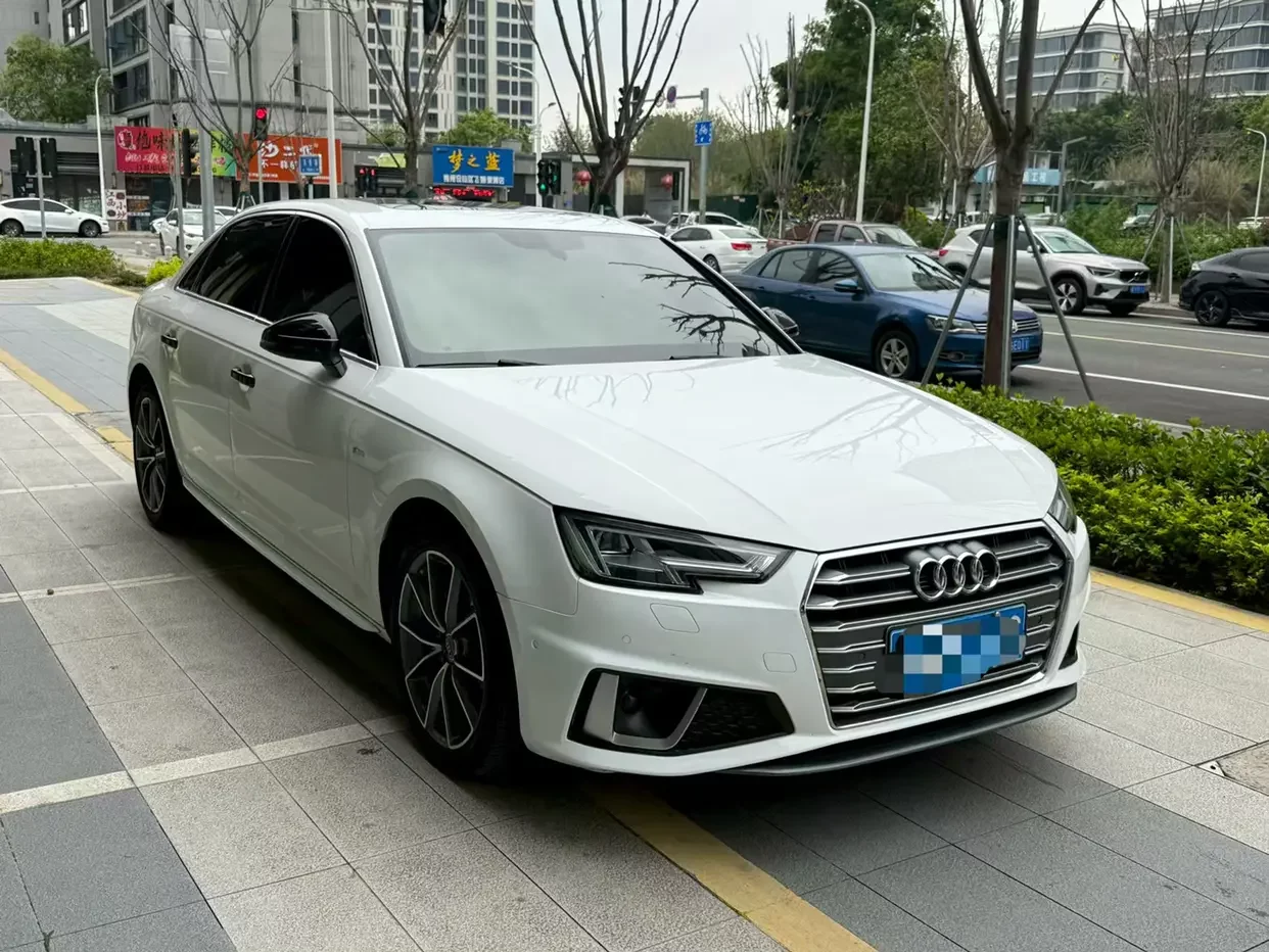 Audi A4L