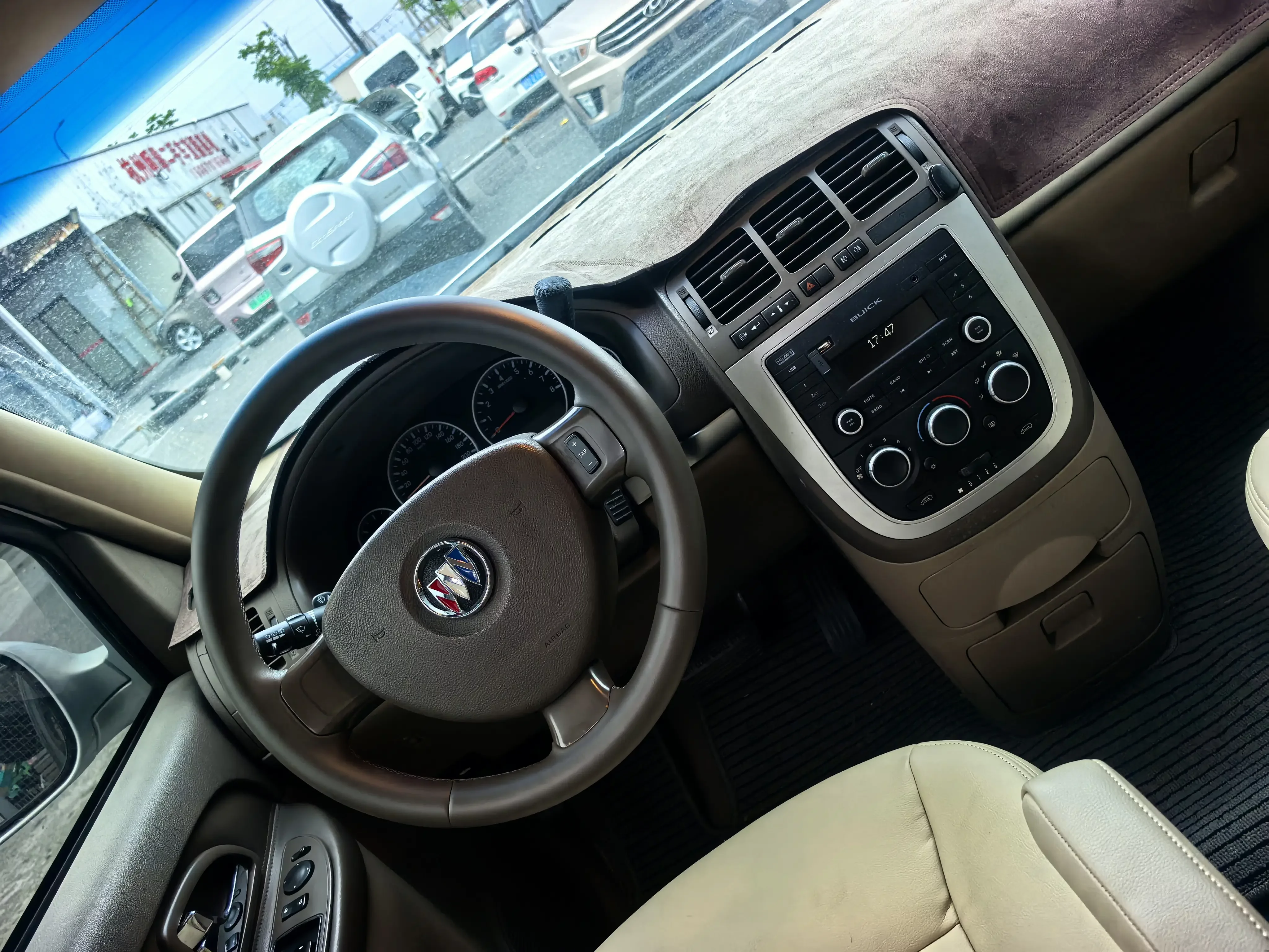 Buick GL8