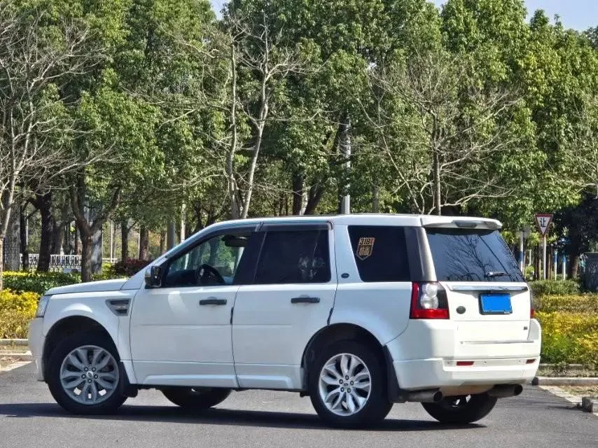 Land Rover Freelander 2