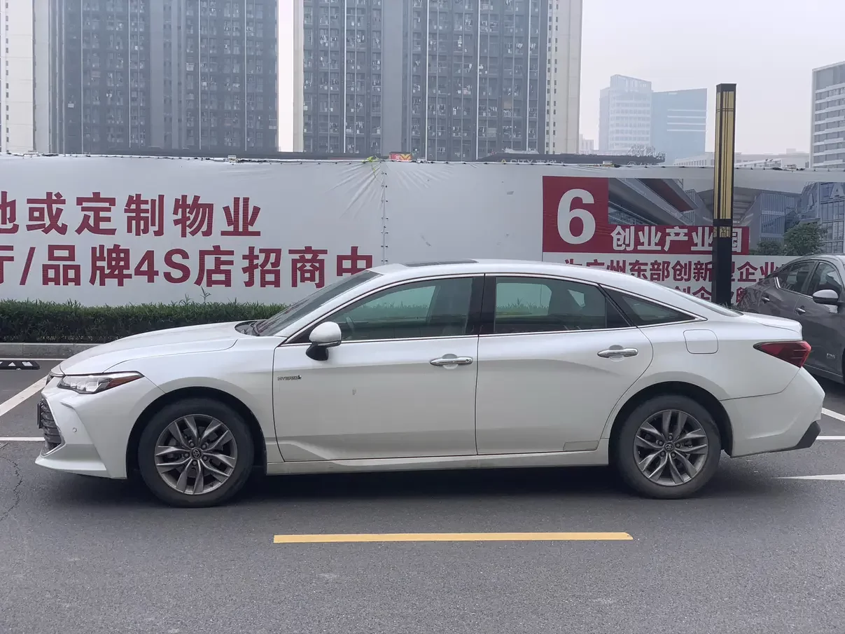 Toyota Avalon