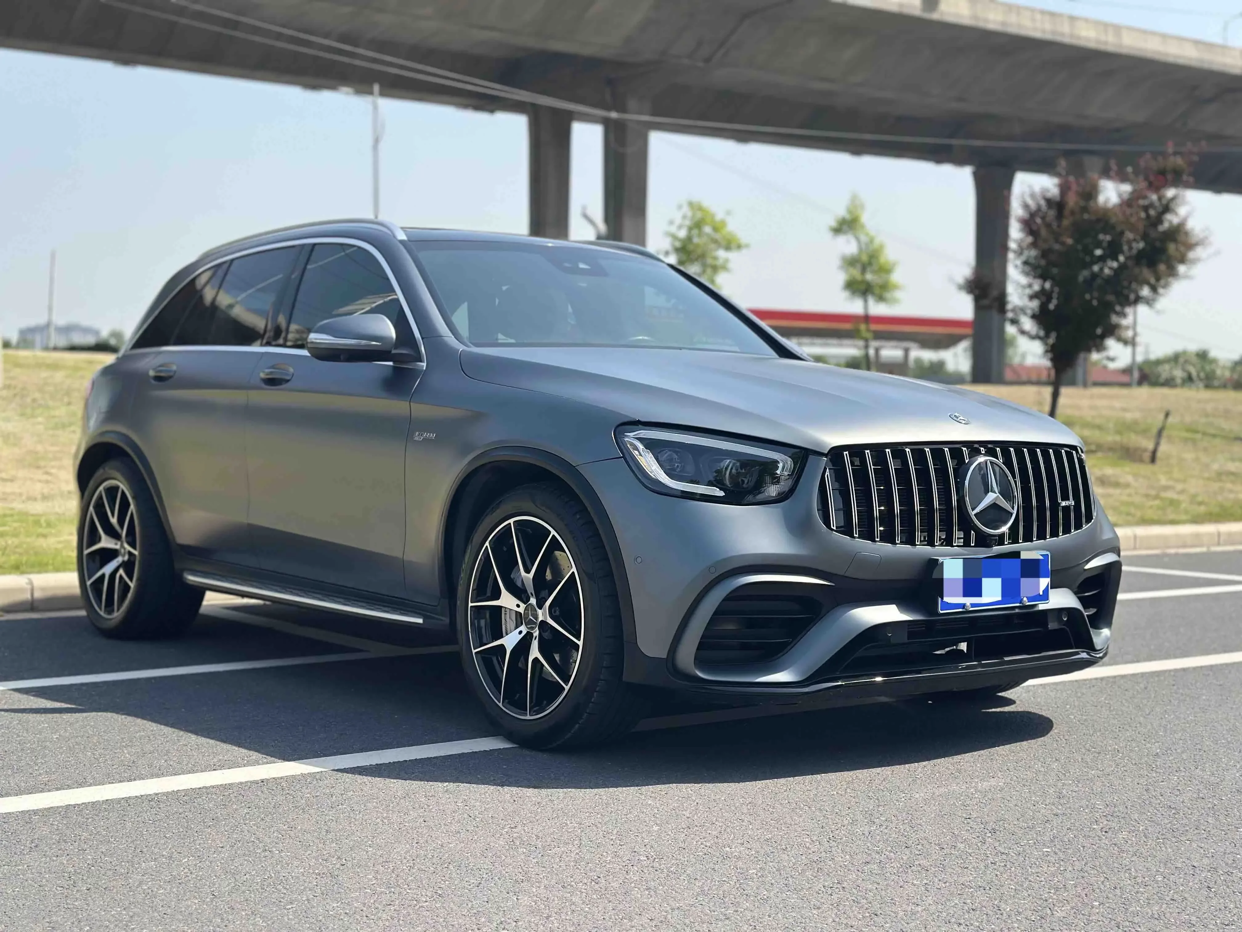 Mercedes-Benz GLC AMG