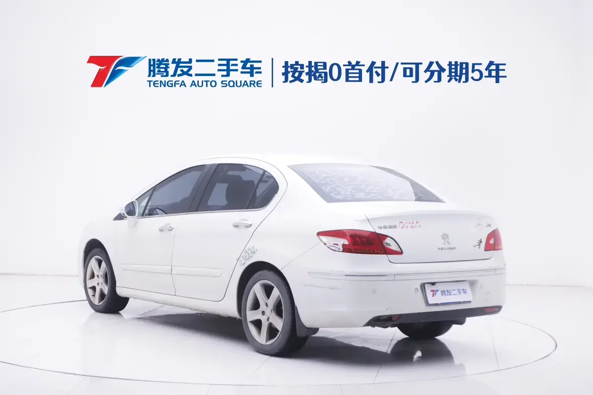 Peugeot 408