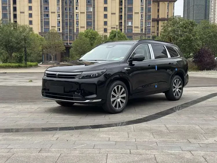 AITO M7 (Wenjie M7)  из Китая
