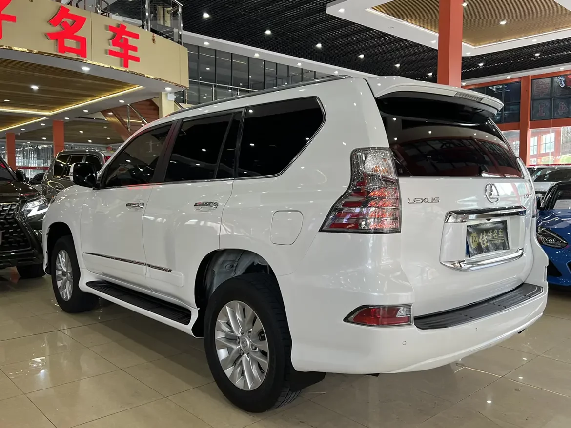 Lexus GX