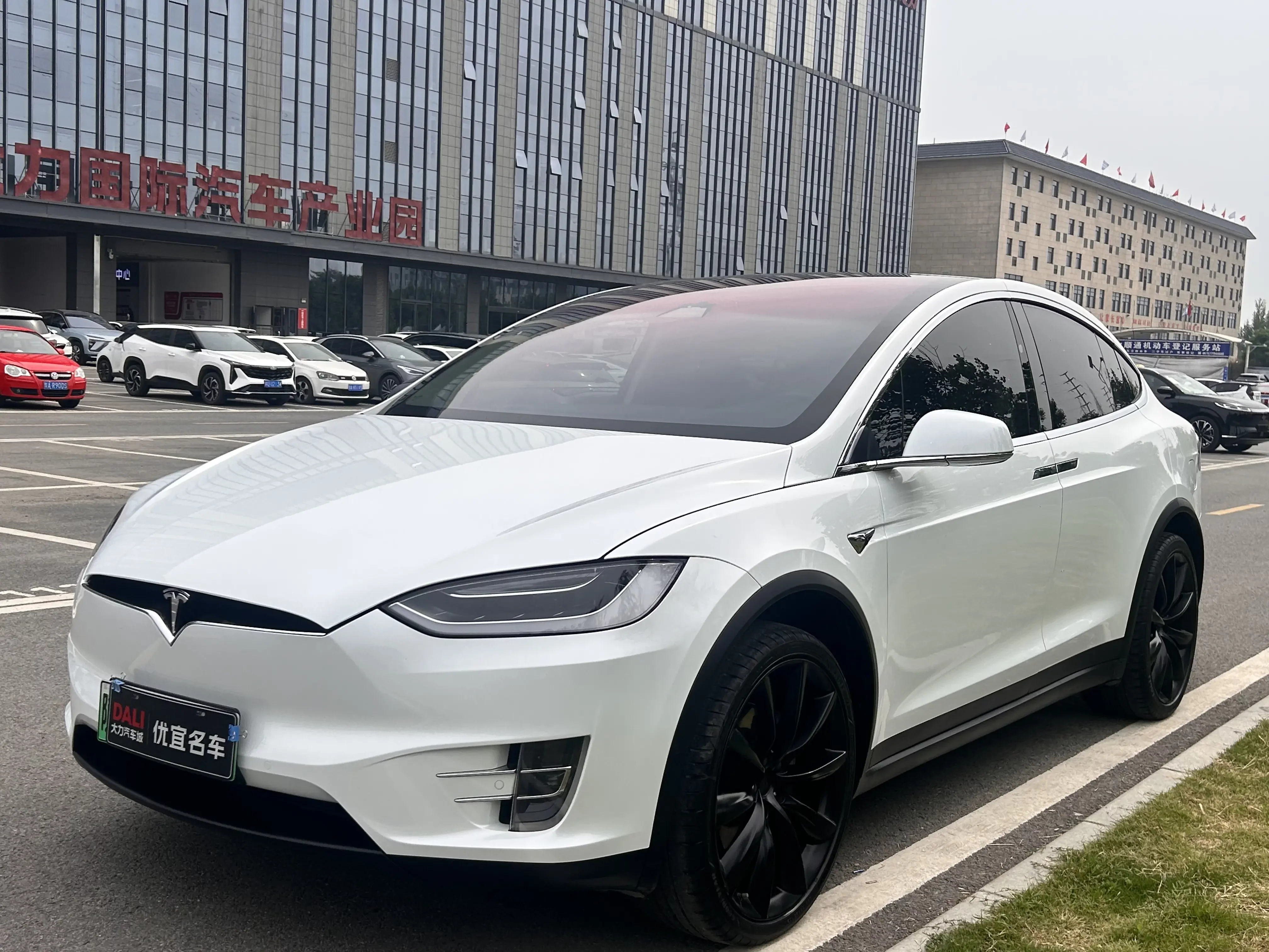 Tesla Model X