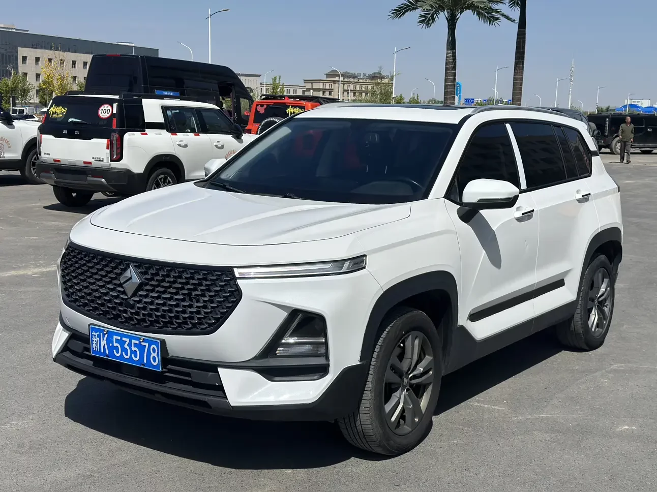 Baojun RS-5  из Китая