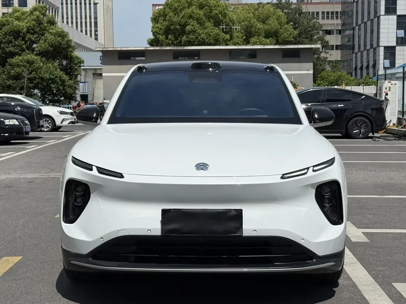 NIO EC6