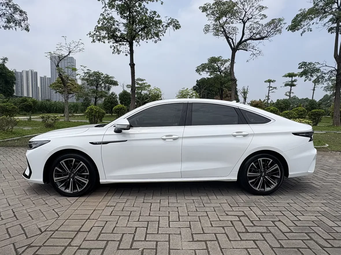 Chery Arrizo 8