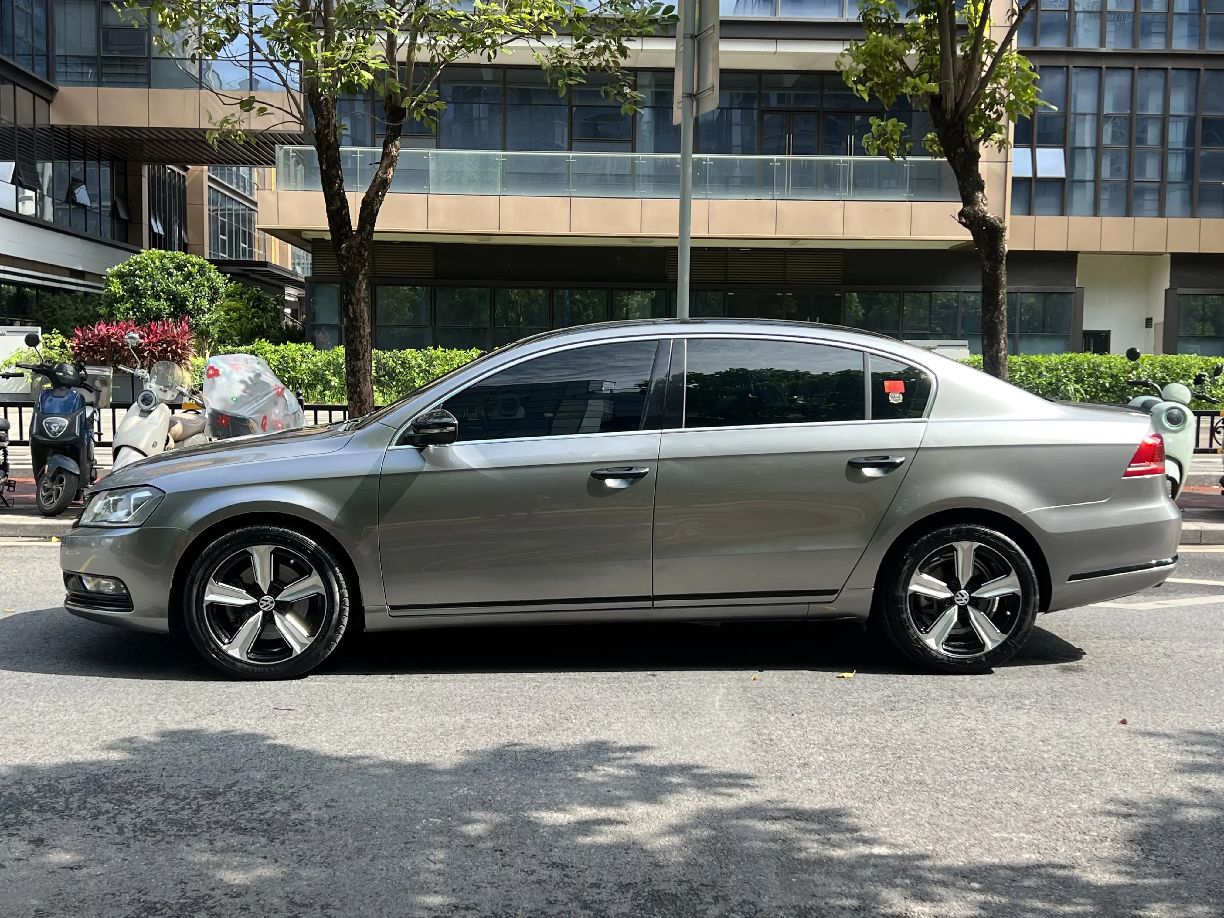 Volkswagen Magotan