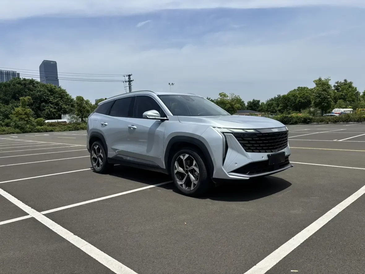Geely Atlas L