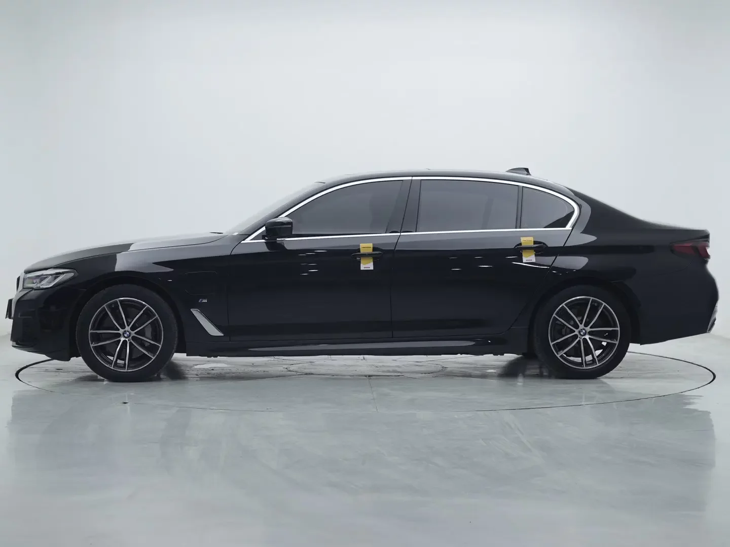 BMW 5 Series PHEV