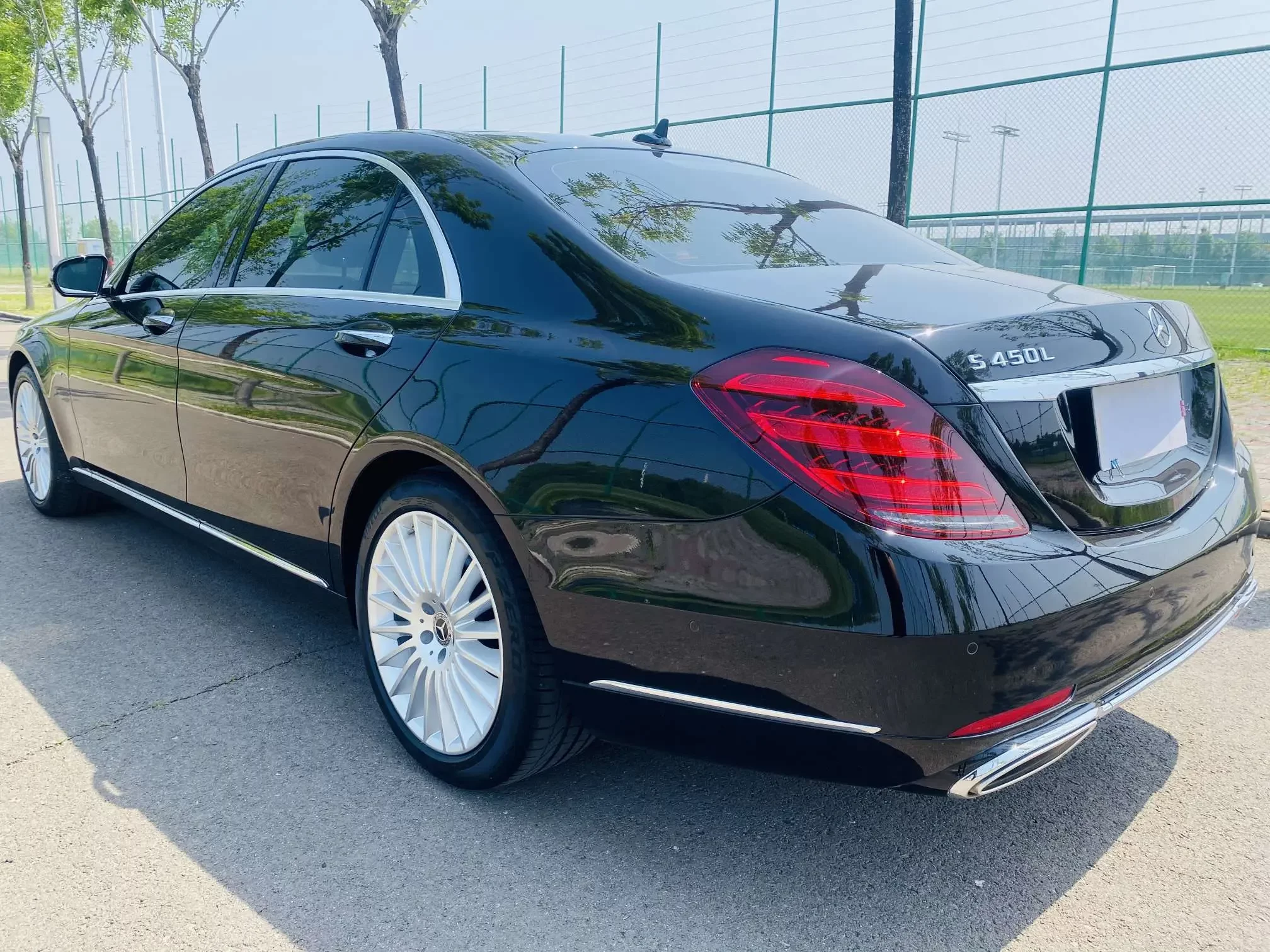 Mercedes-Benz S Class