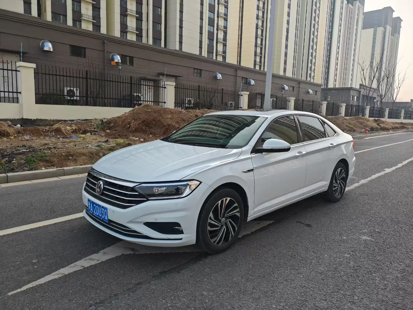 Volkswagen Sagitar