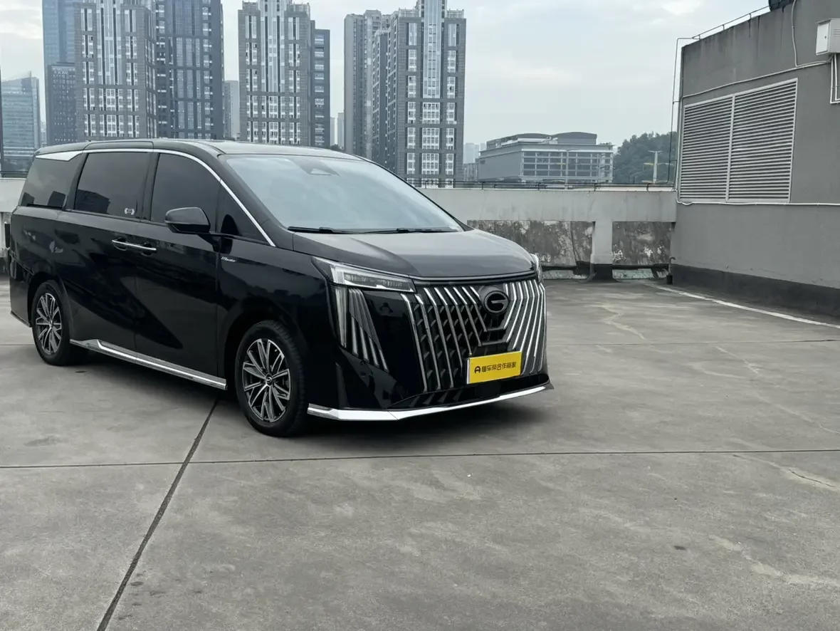 GAC Trumpchi M8