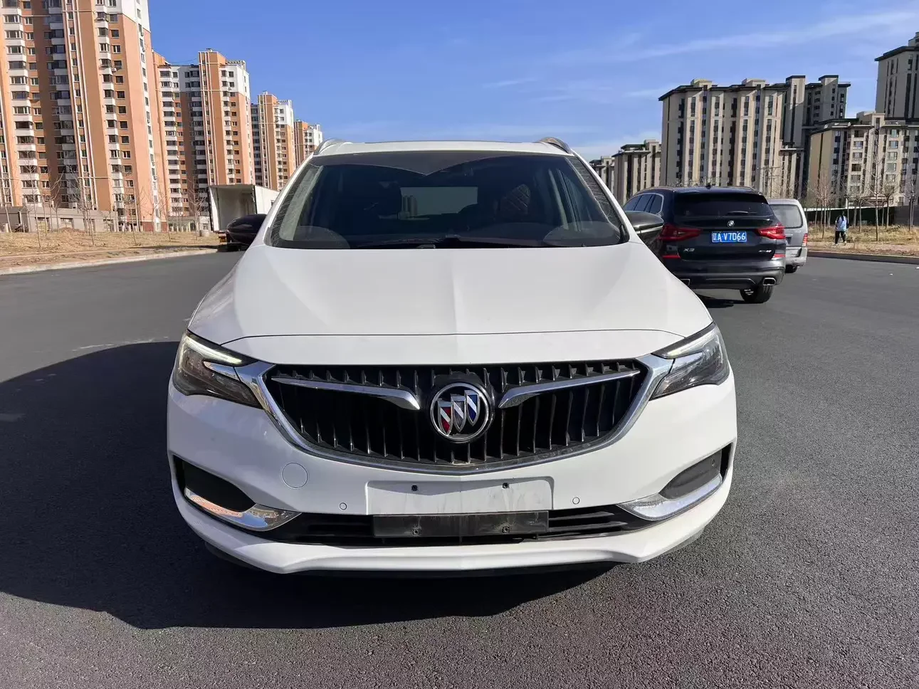 Buick GL6