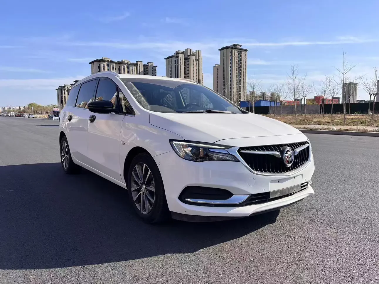 Buick GL6