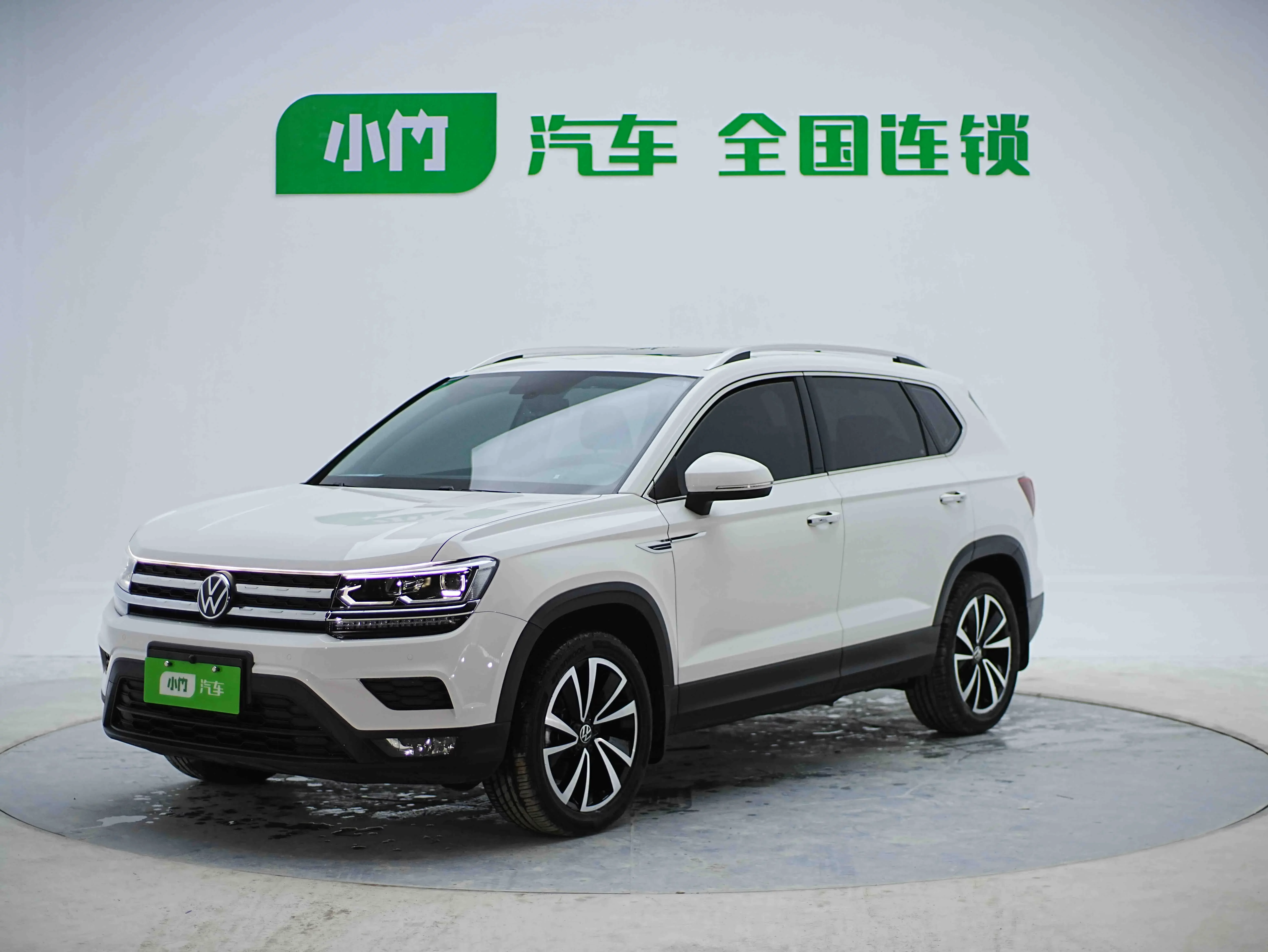Volkswagen Tharu