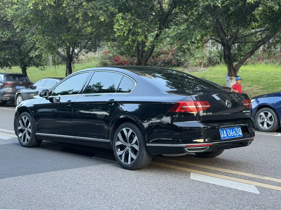 Volkswagen Magotan