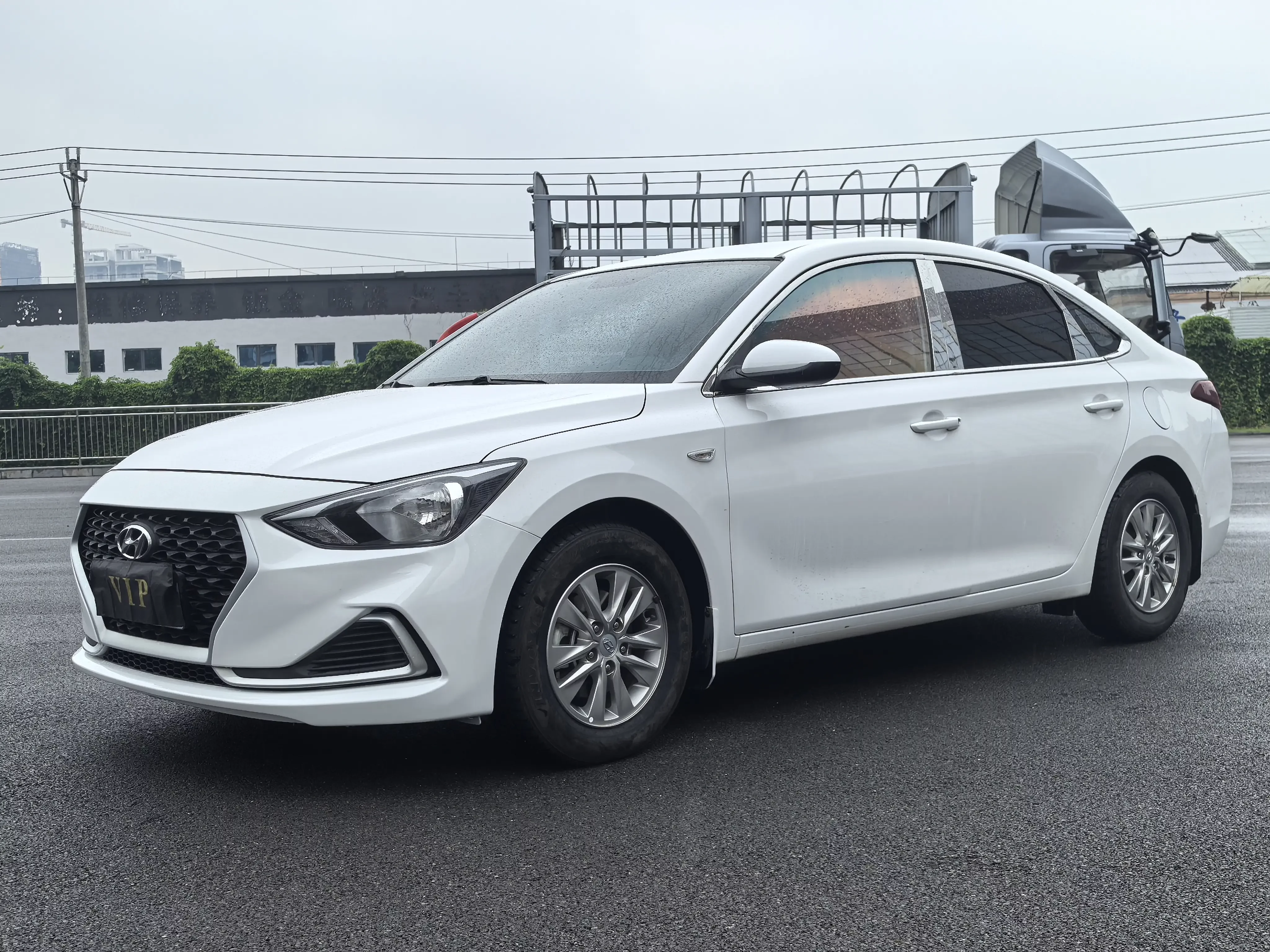 Hyundai Joyful