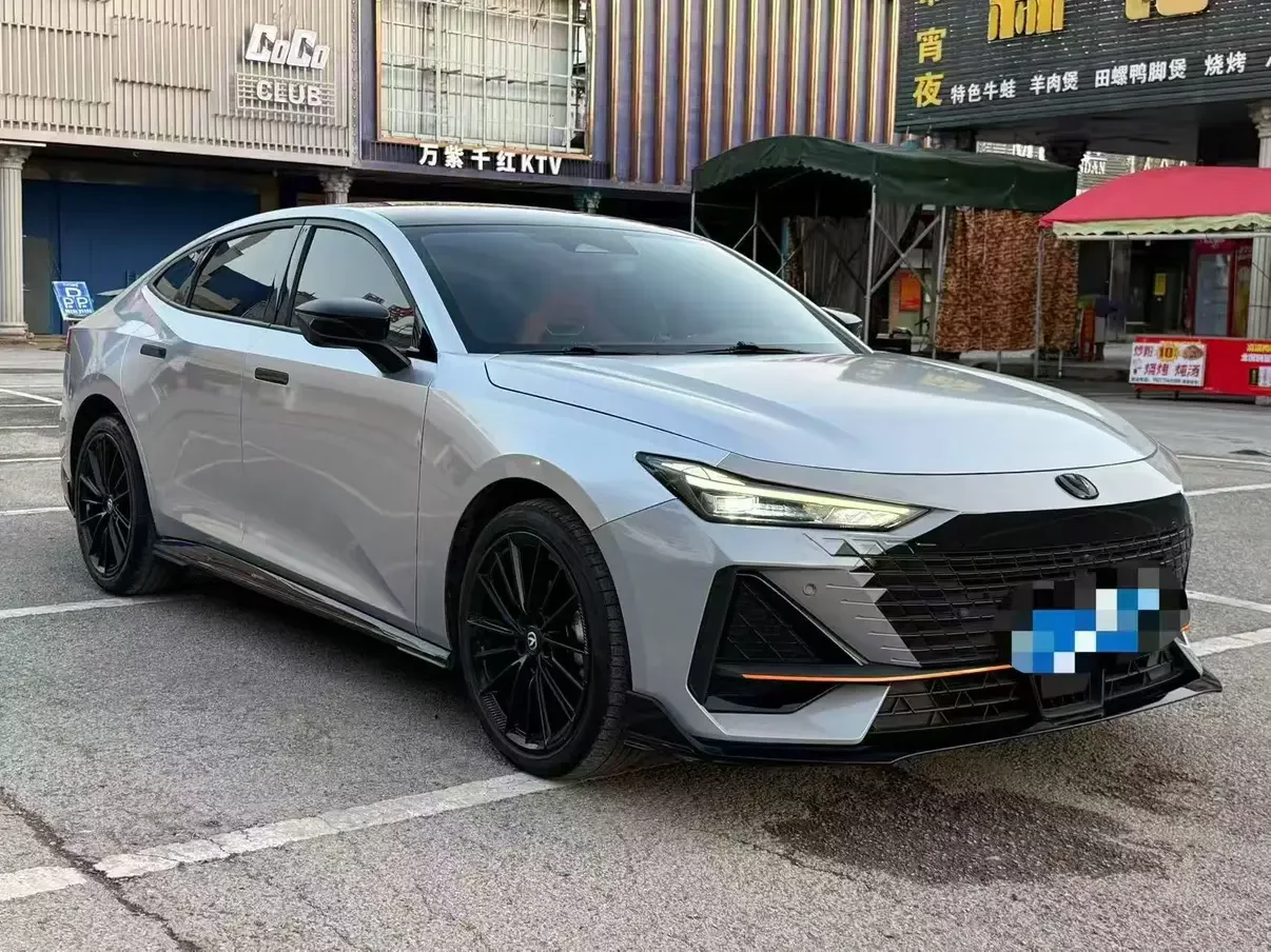 Changan UNI-V