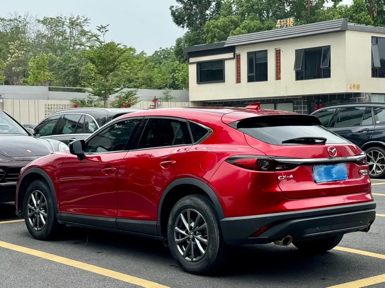 Mazda CX-4