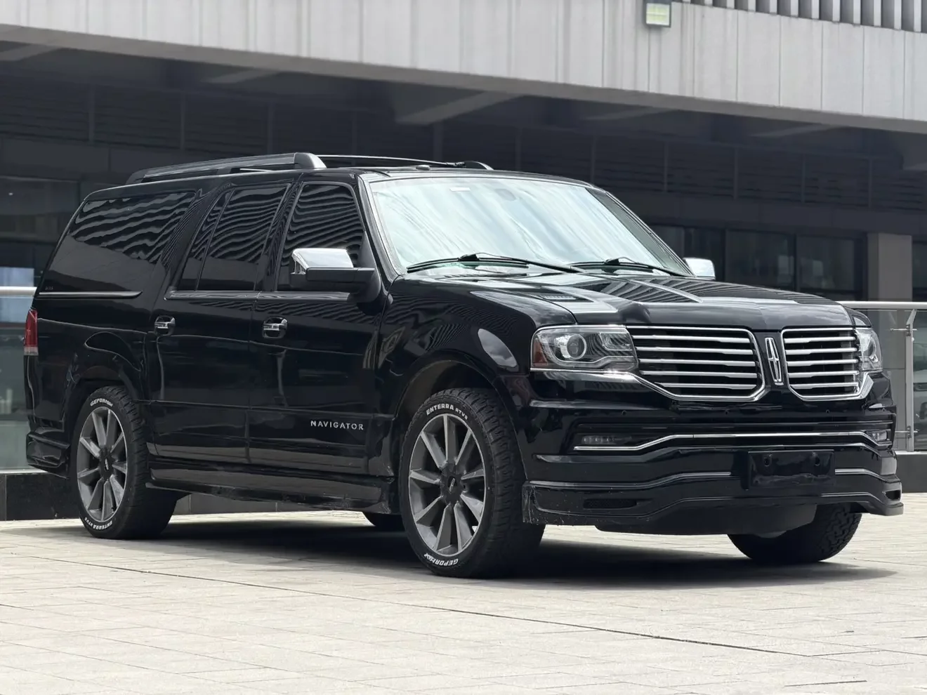 Lincoln pilot