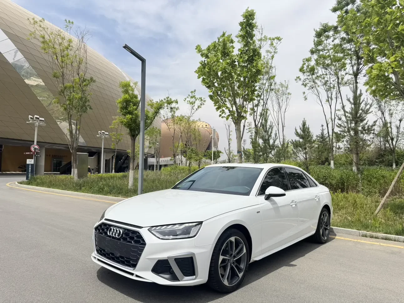 Audi A4L