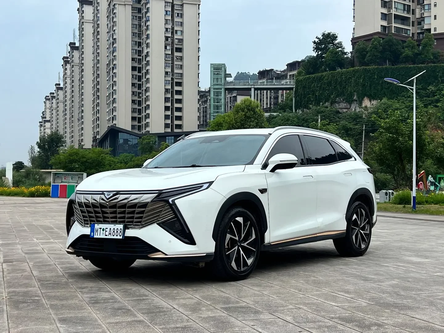 Kaiyi Kunlun