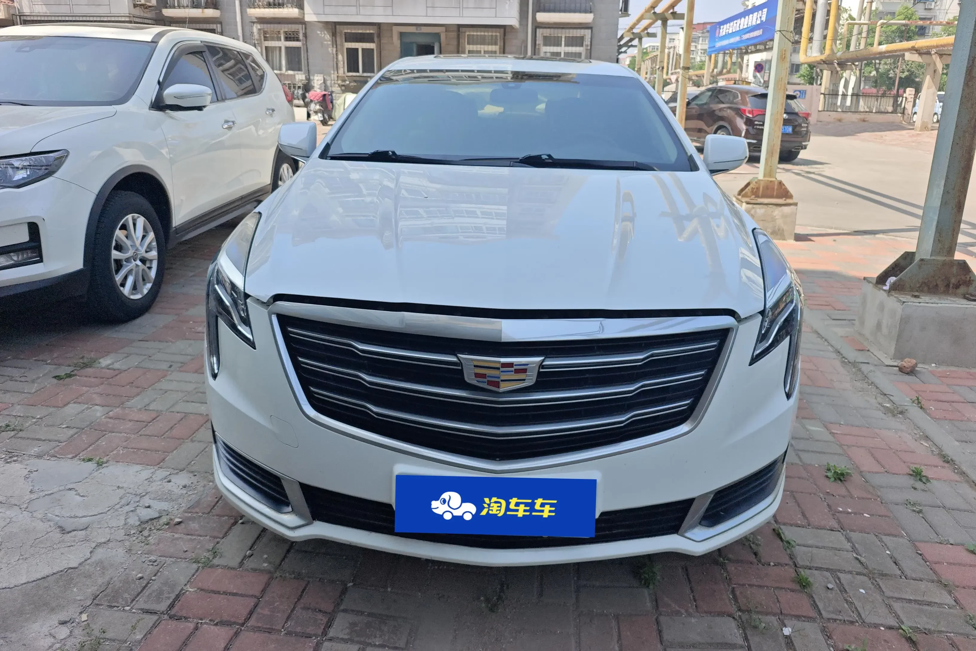 Cadillac XTS