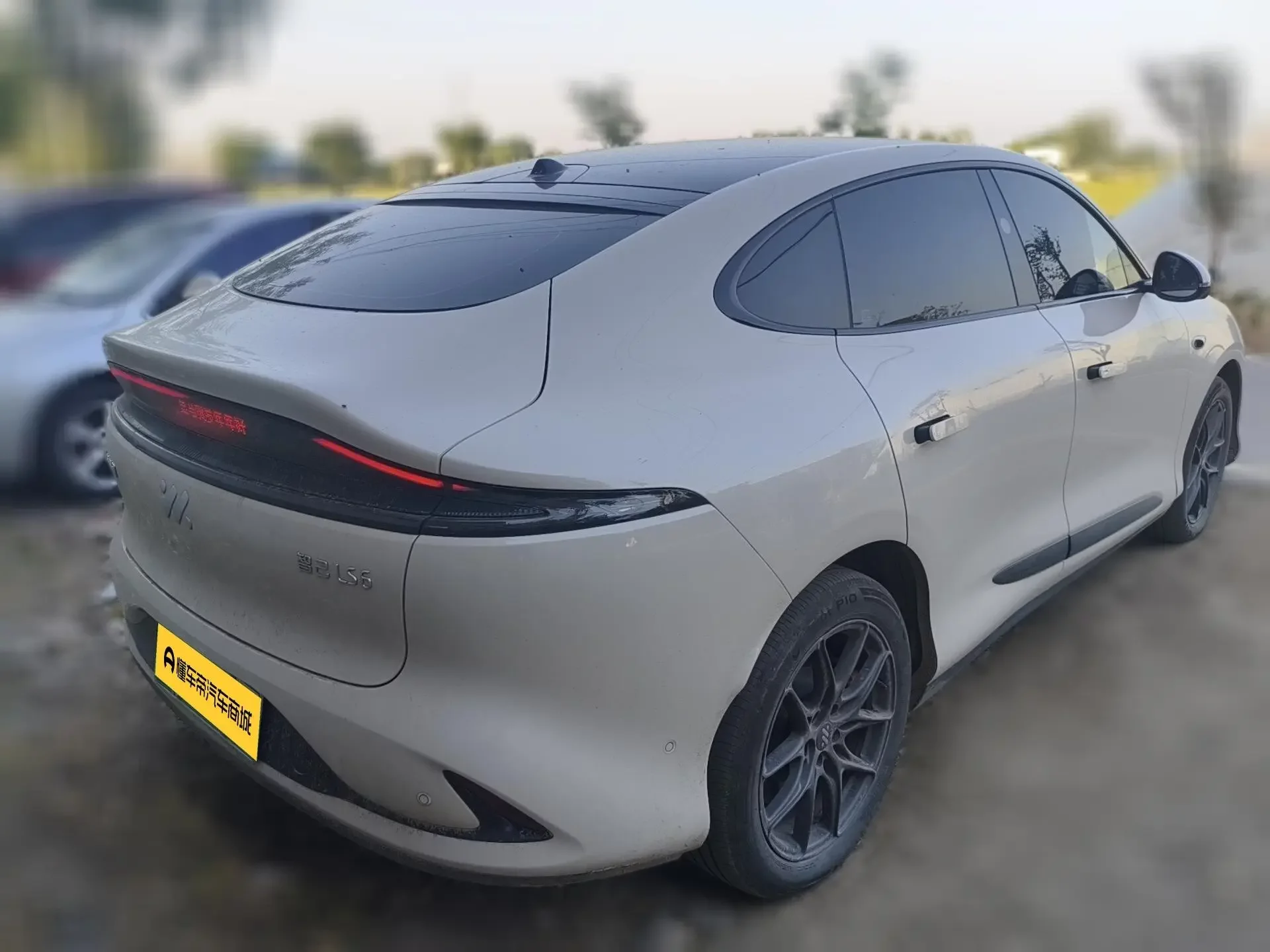 Zhiji LS6
