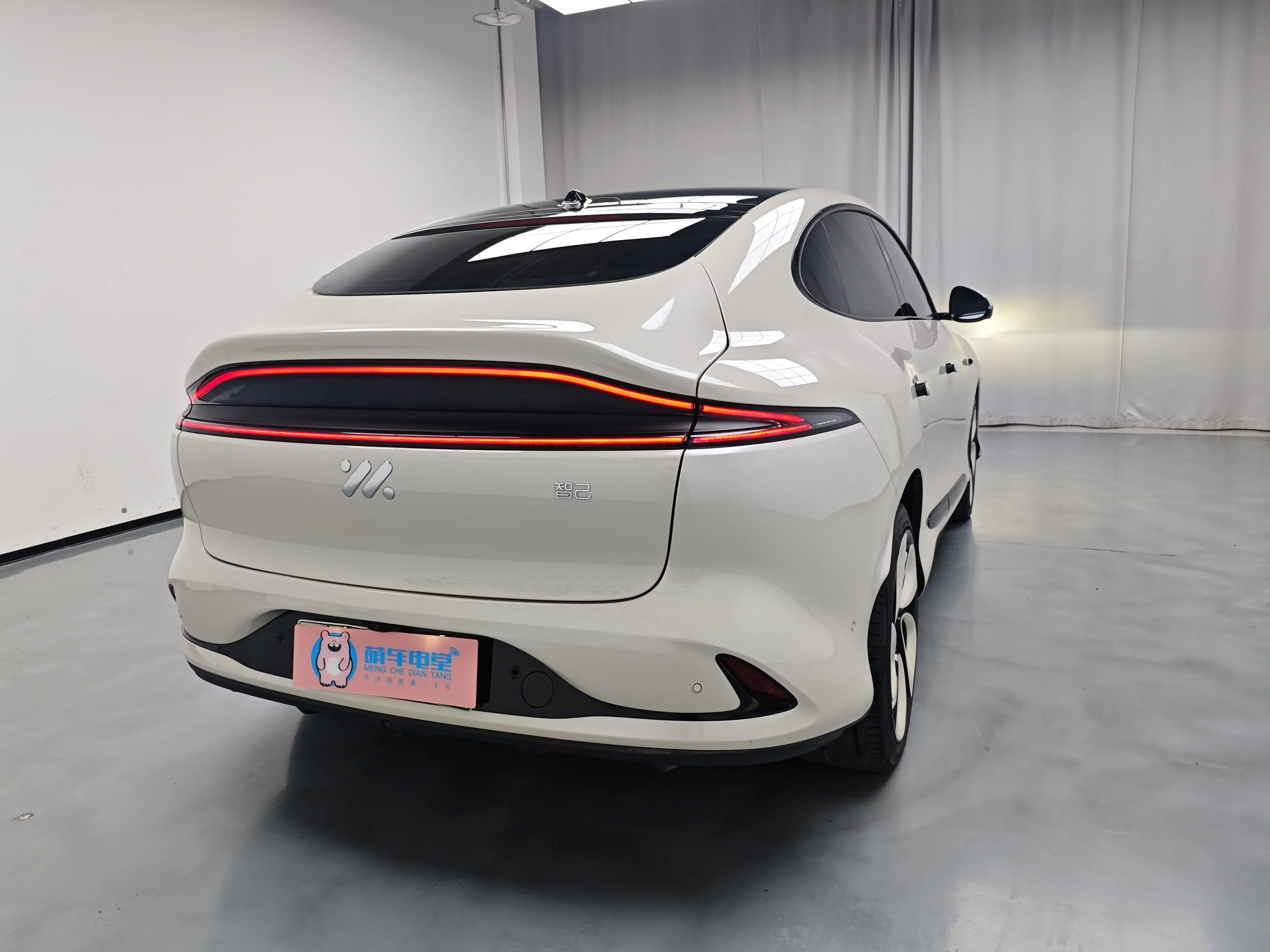Zhiji LS6