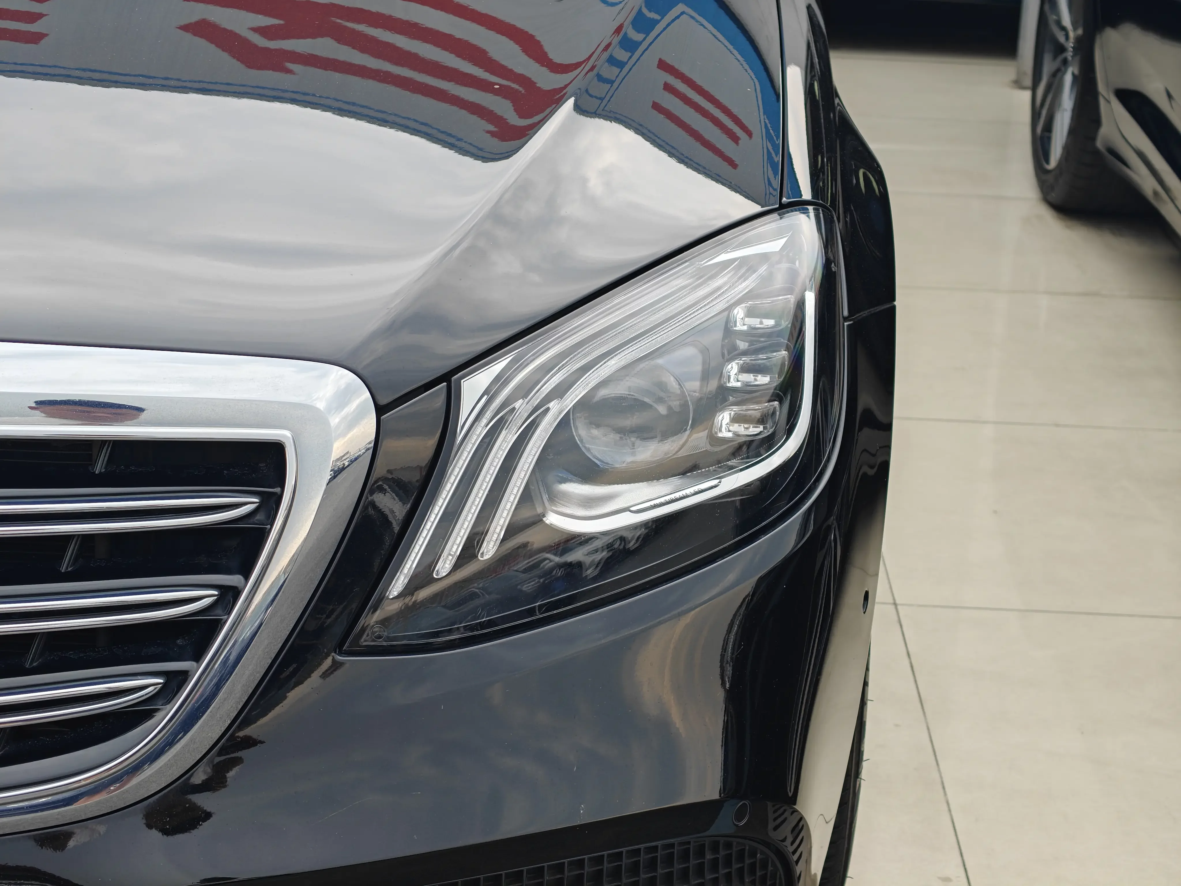Mercedes-Benz S Class