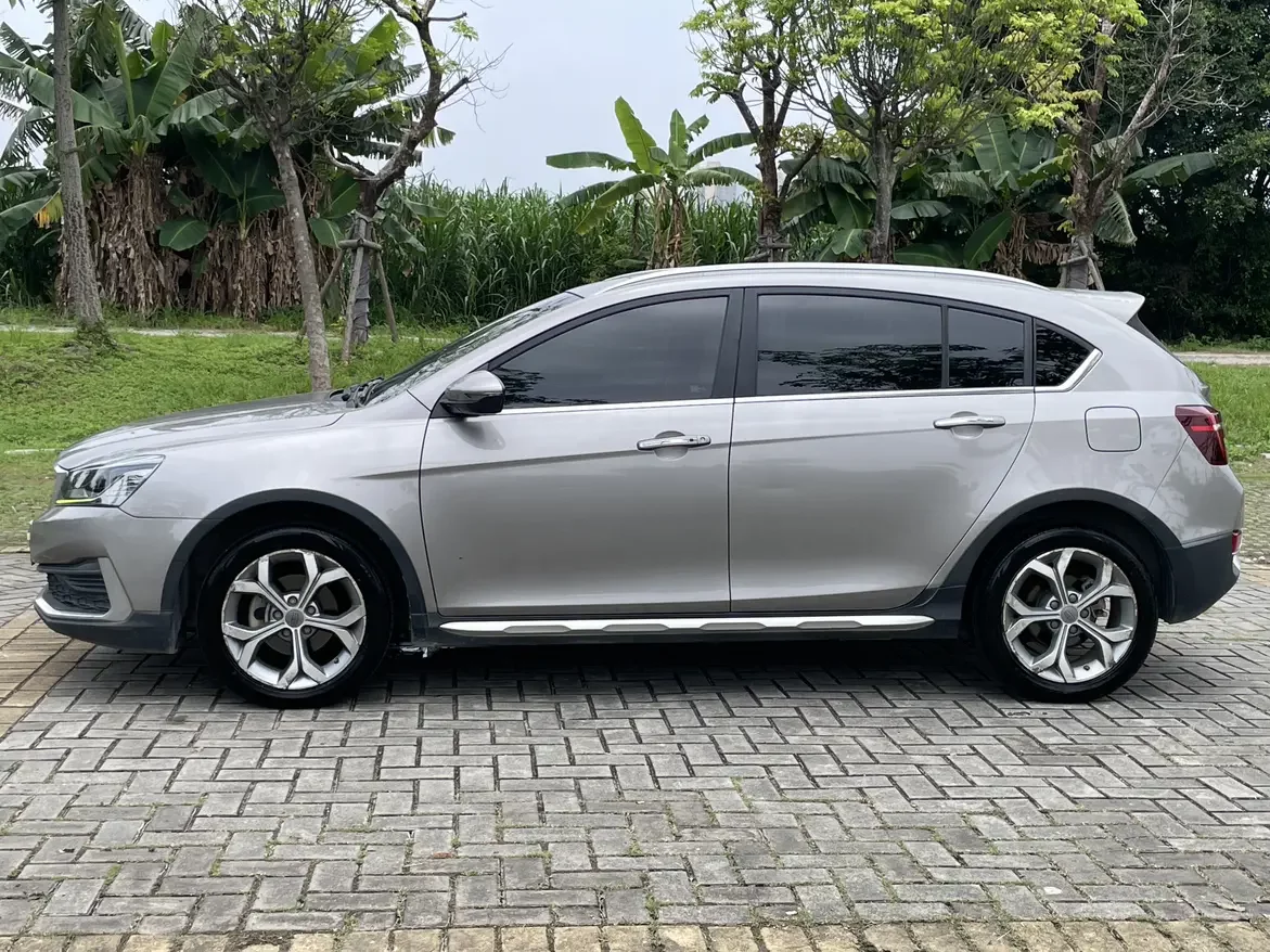Geely Vision S1