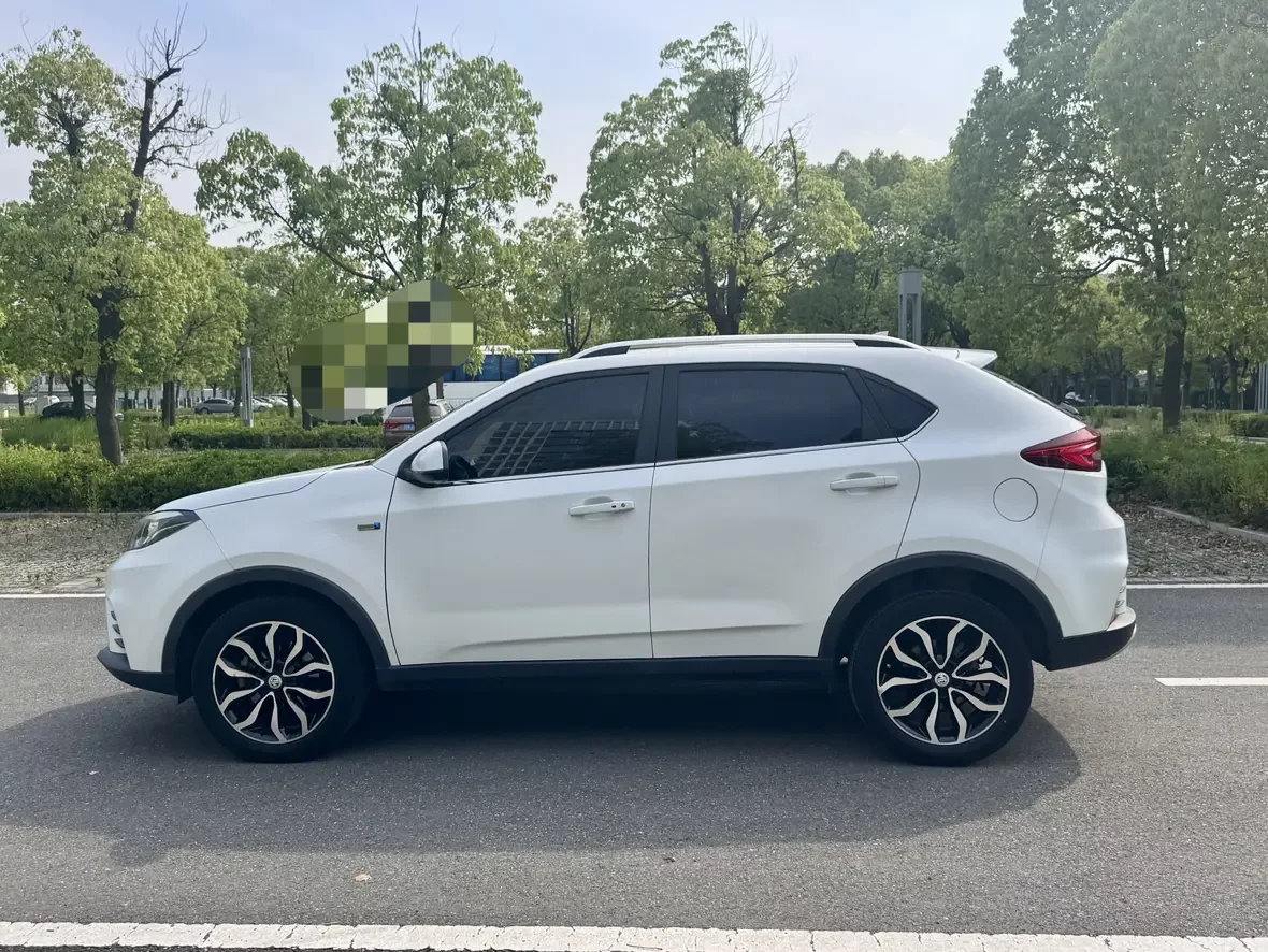 MG Ruiteng