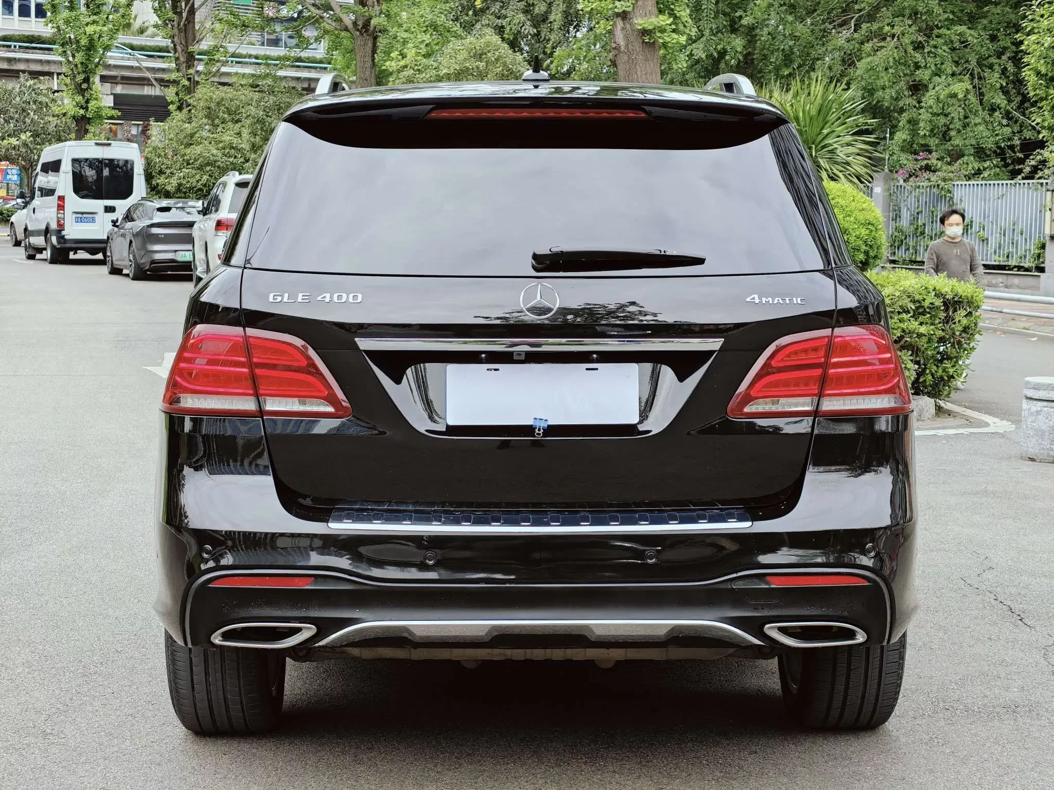 Mercedes-Benz GLE (Imported)