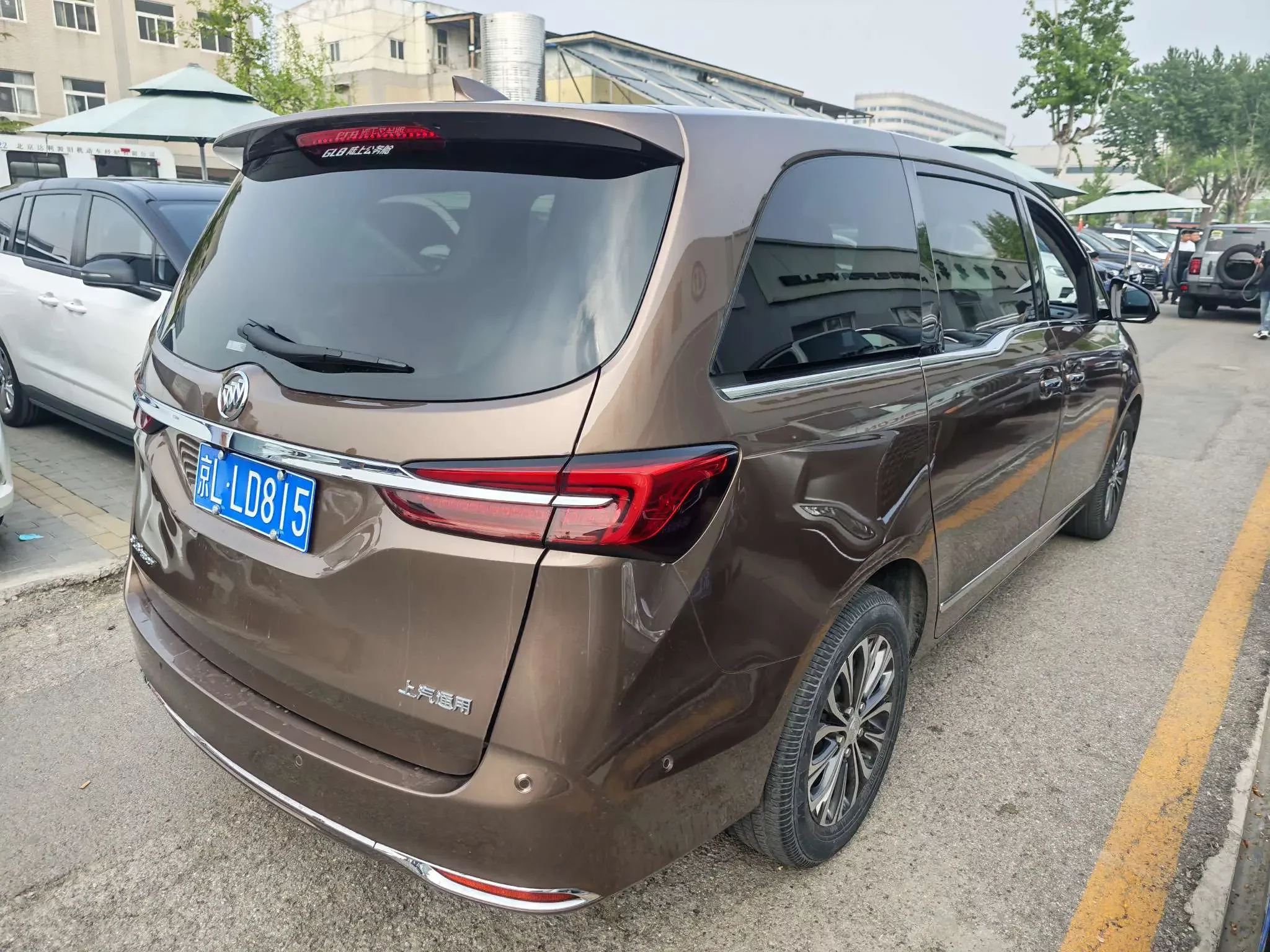 Buick GL8