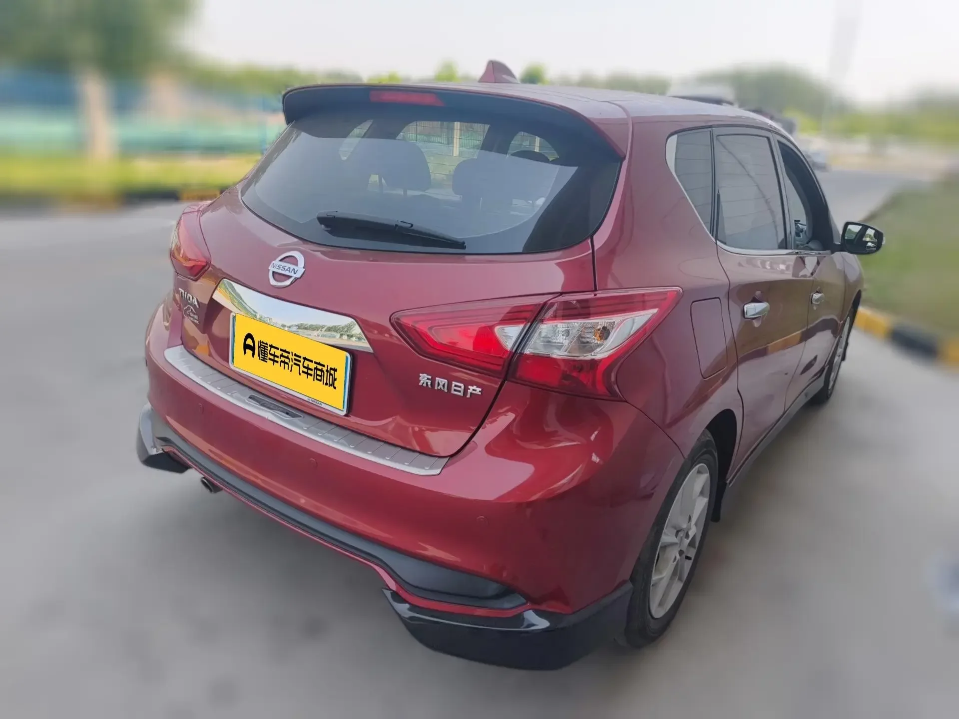 Nissan Tiida