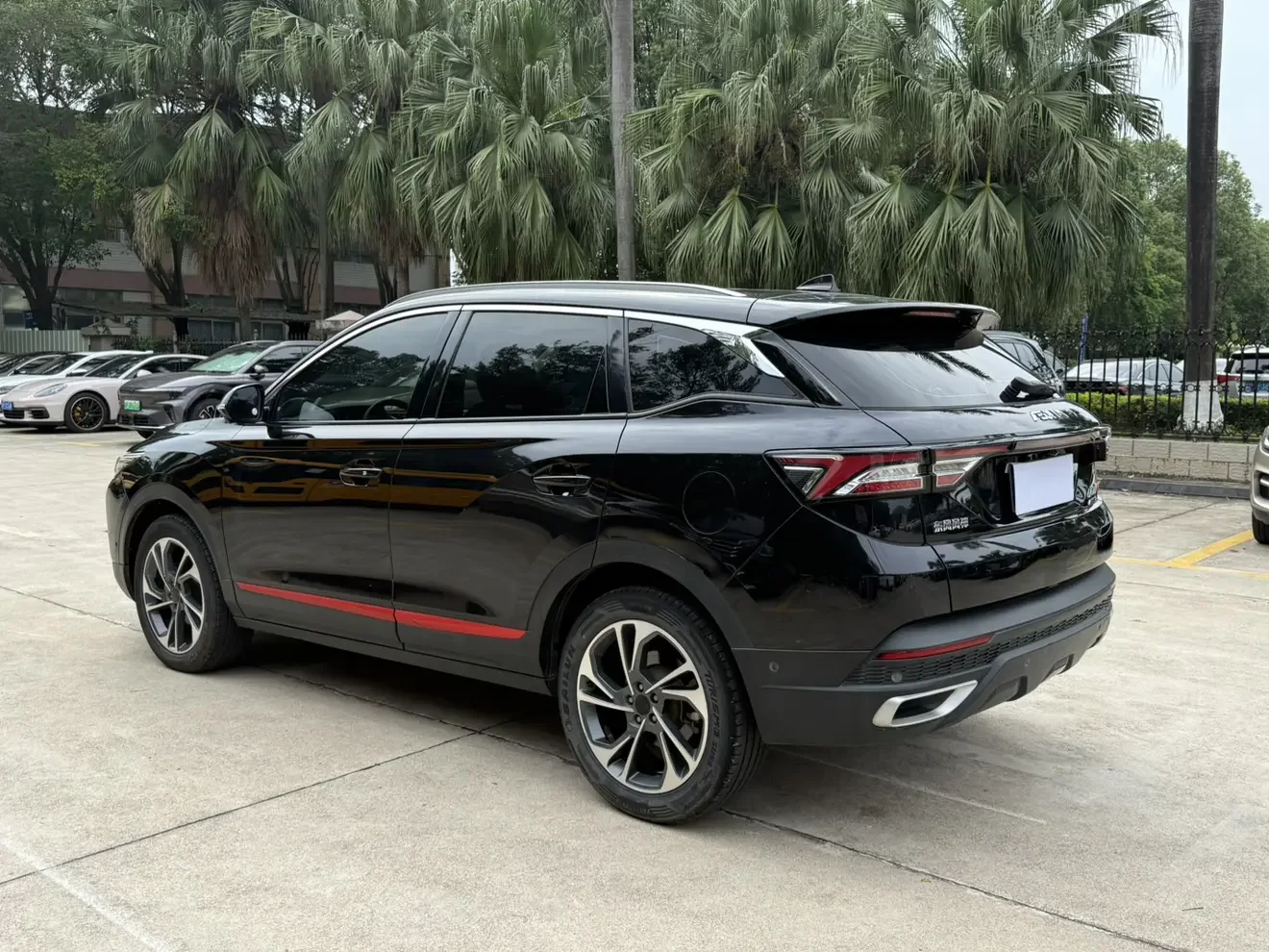 Dongfeng Fengshen AX7